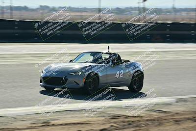 media/Sep-27-2025-Speed Ventures (Sat) [[6606706ef0]]/Purple group/The Bowl/